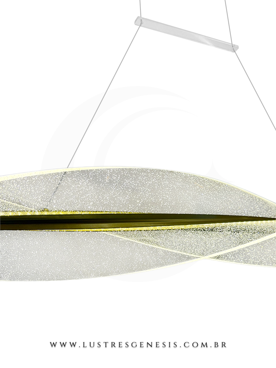 Pendente de luz decorativo, formato de fita, com iluminação embutida e acabamento dourado, para iluminação de destaque.